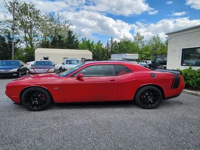 Dodge Challenger 2dr Cpe R/T Plus 2015