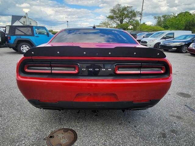 Dodge Challenger 2dr Cpe R/T Plus 2015