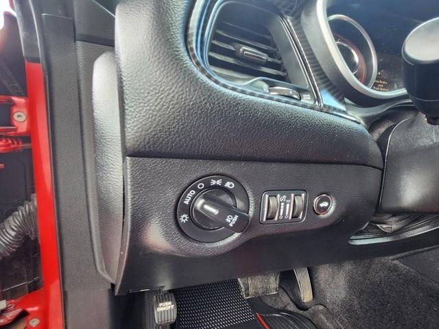 Dodge Challenger 2dr Cpe R/T Plus 2015