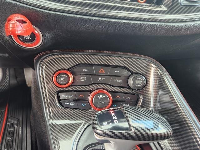 Dodge Challenger 2dr Cpe R/T Plus 2015