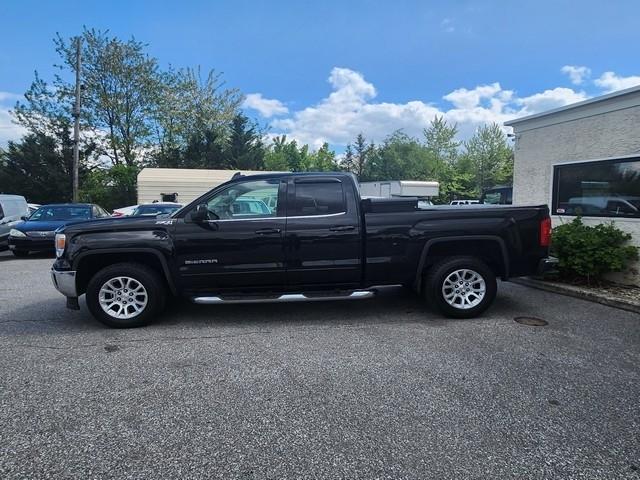 GMC Sierra 1500 4WD Double Cab 143.5" SLE 2015
