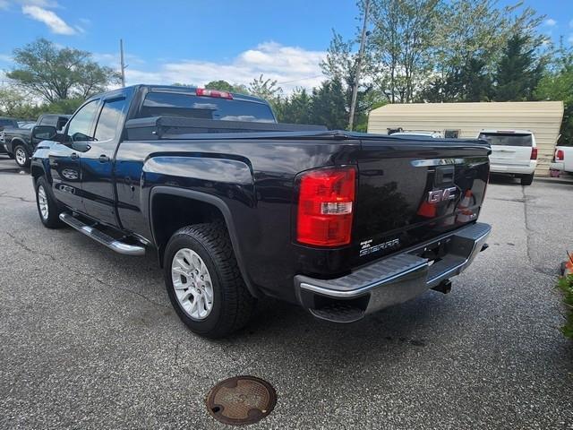 GMC Sierra 1500 4WD Double Cab 143.5" SLE 2015