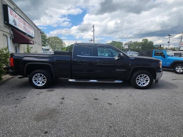 GMC Sierra 1500 4WD Double Cab 143.5" SLE 2015