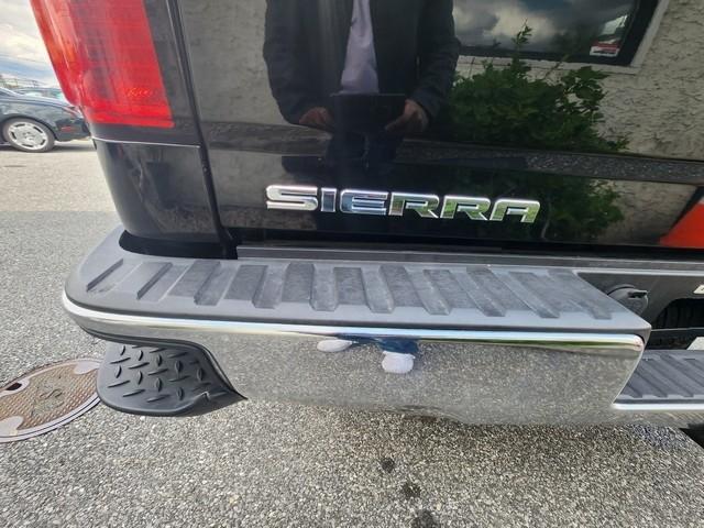 GMC Sierra 1500 4WD Double Cab 143.5" SLE 2015