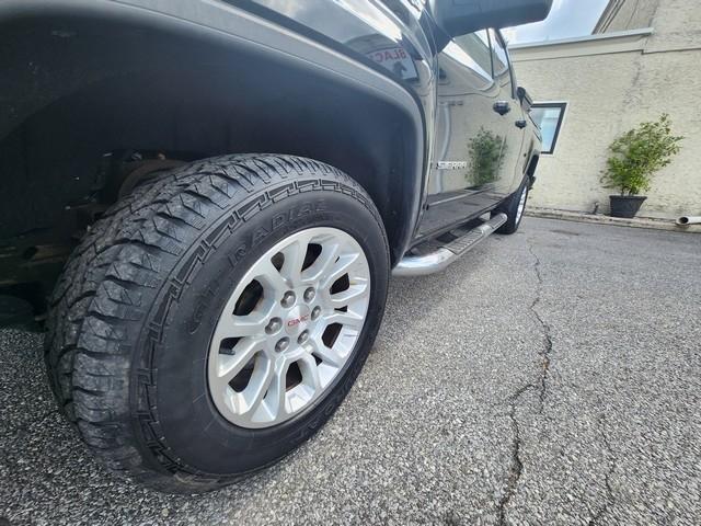 GMC Sierra 1500 4WD Double Cab 143.5" SLE 2015