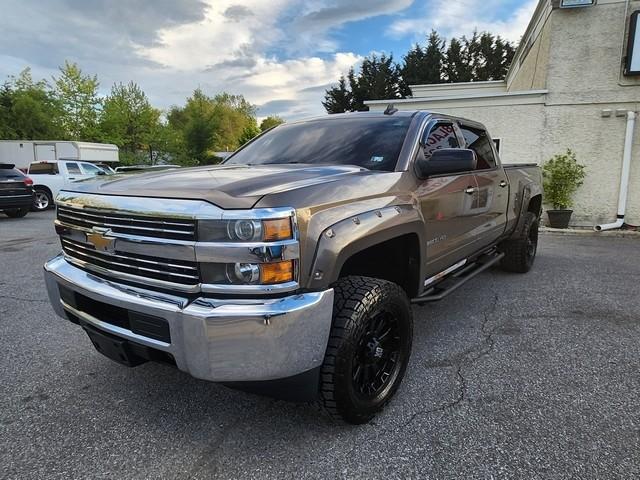 Chevrolet Silverado 2500HD 4WD Crew Cab 153.7" LT 2015