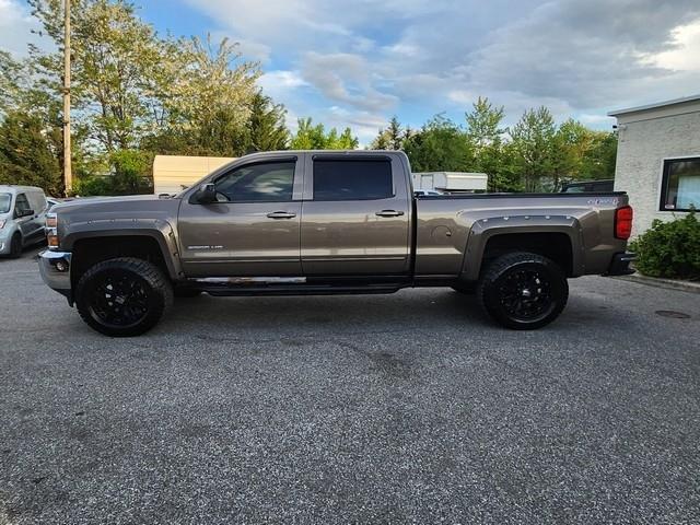 Chevrolet Silverado 2500HD 4WD Crew Cab 153.7" LT 2015