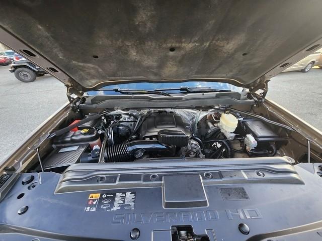 Chevrolet Silverado 2500HD 4WD Crew Cab 153.7" LT 2015