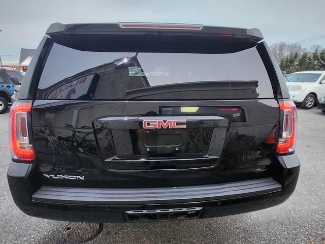 GMC Yukon 4WD 4dr SLT 2017