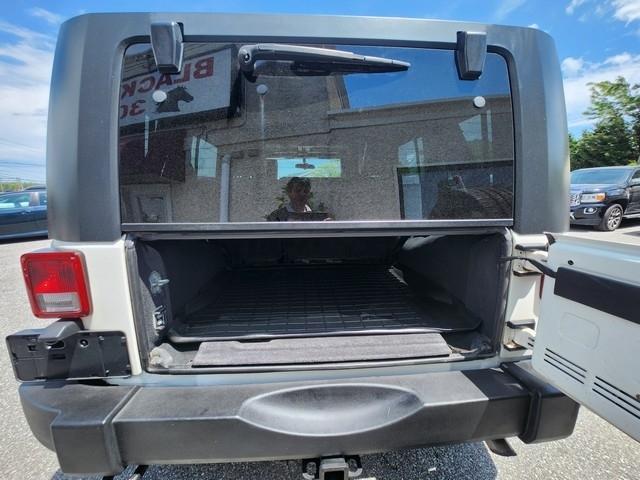 Jeep Wrangler Unlimited 4WD 4dr Sport 2010