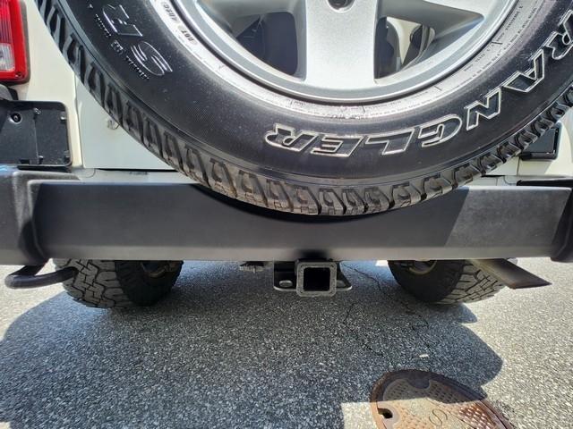 Jeep Wrangler Unlimited 4WD 4dr Sport 2010