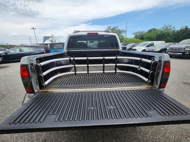 Nissan Frontier 2WD 00 XE Crew Cab V6 Auto 2000