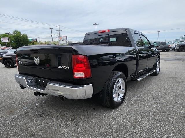 RAM 1500 4WD Quad Cab 140.5" Big Horn 2012
