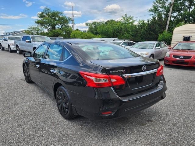 Nissan Sentra 4dr Sdn I4 CVT S 2016