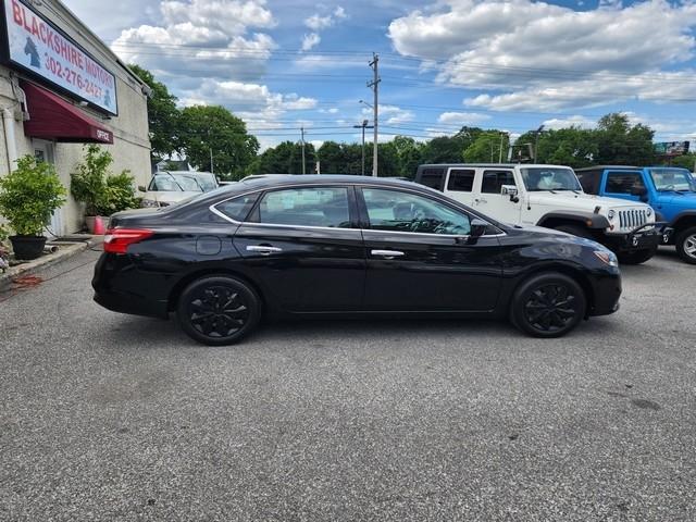 Nissan Sentra 4dr Sdn I4 CVT S 2016