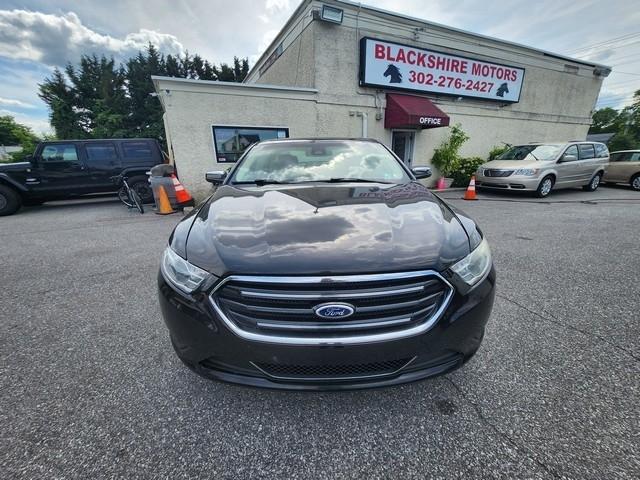 Ford Taurus 4dr Sdn Limited FWD 2013