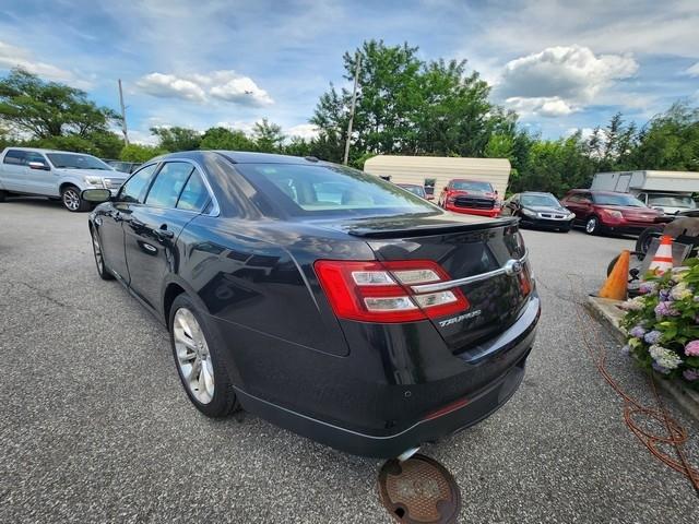 Ford Taurus 4dr Sdn Limited FWD 2013