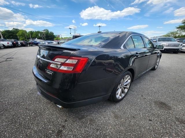 Ford Taurus 4dr Sdn Limited FWD 2013