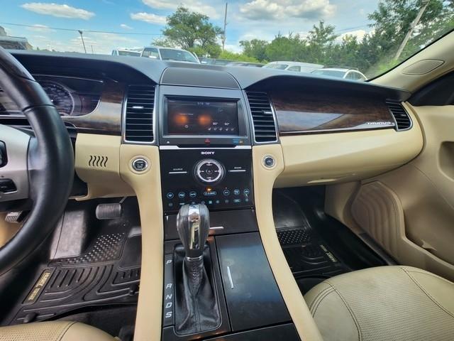 Ford Taurus 4dr Sdn Limited FWD 2013
