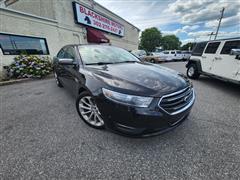 2013 Ford Taurus 