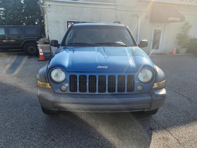 Jeep Liberty 4dr Sport 4WD 2005