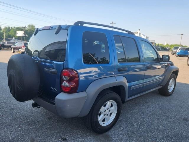 Jeep Liberty 4dr Sport 4WD 2005