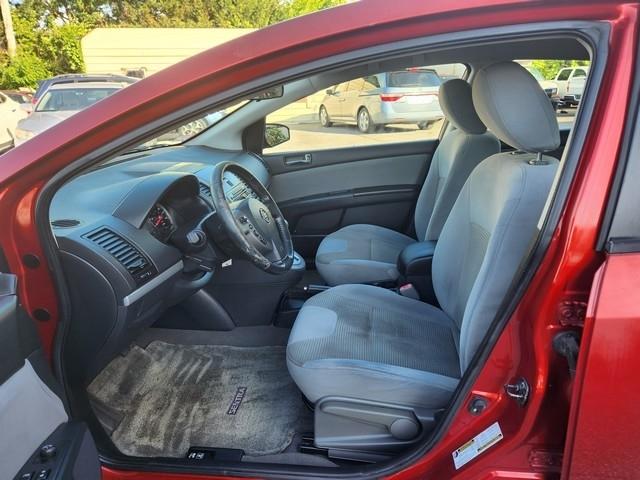 Nissan Sentra 4dr Sdn I4 CVT 2.0 SR 2010