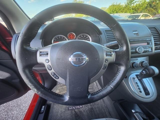 Nissan Sentra 4dr Sdn I4 CVT 2.0 SR 2010