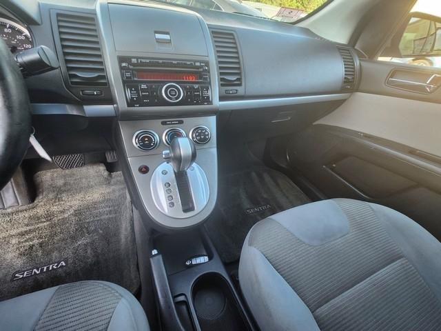 Nissan Sentra 4dr Sdn I4 CVT 2.0 SR 2010