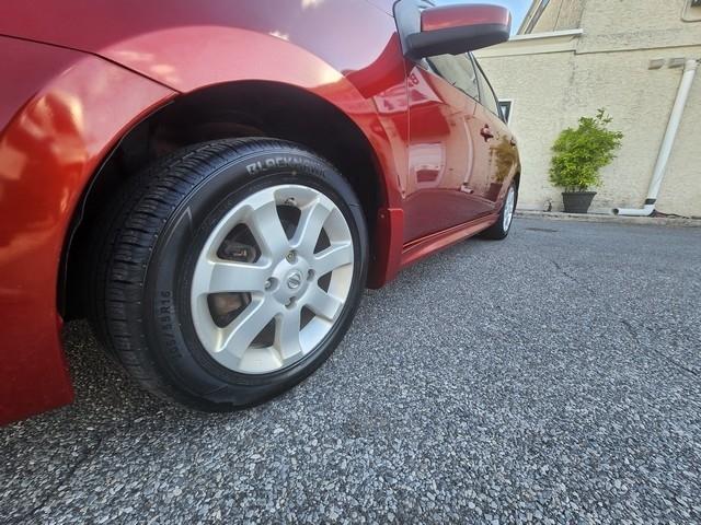 Nissan Sentra 4dr Sdn I4 CVT 2.0 SR 2010