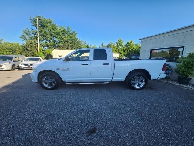 RAM 1500 4WD Quad Cab 140.5" Express 2014