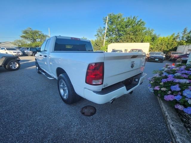 RAM 1500 4WD Quad Cab 140.5" Express 2014