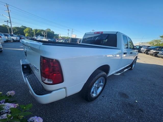 RAM 1500 4WD Quad Cab 140.5" Express 2014