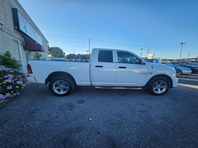 RAM 1500 4WD Quad Cab 140.5" Express 2014