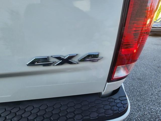 RAM 1500 4WD Quad Cab 140.5" Express 2014