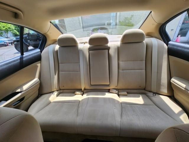 Honda Accord Sdn 4dr I4 Auto LX 2012