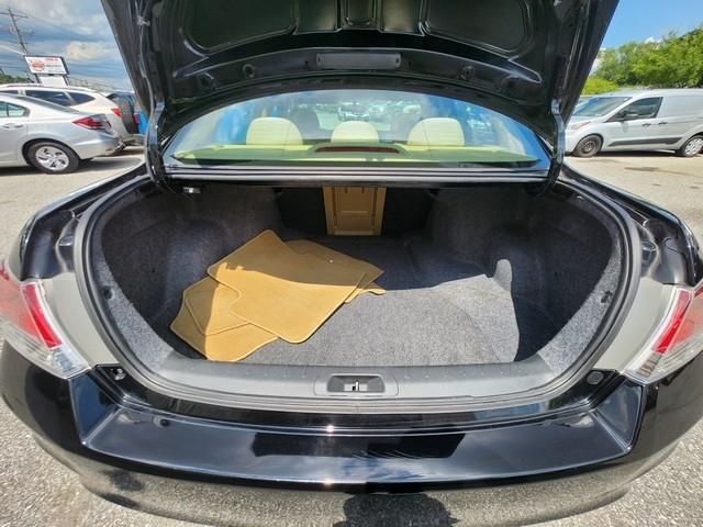 Honda Accord Sdn 4dr I4 Auto LX 2012