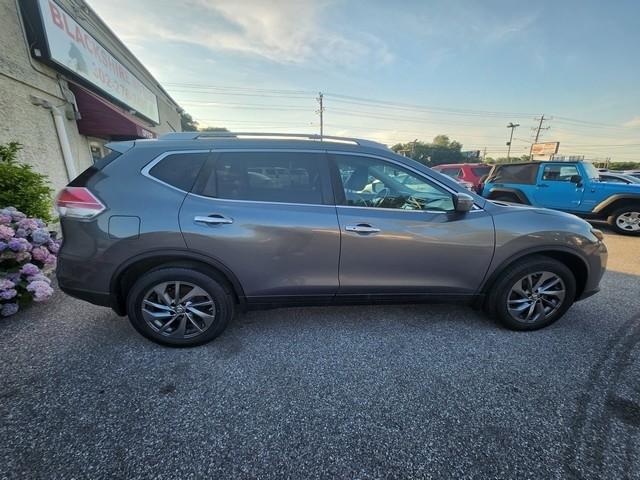 Nissan Rogue AWD 4dr SL 2016