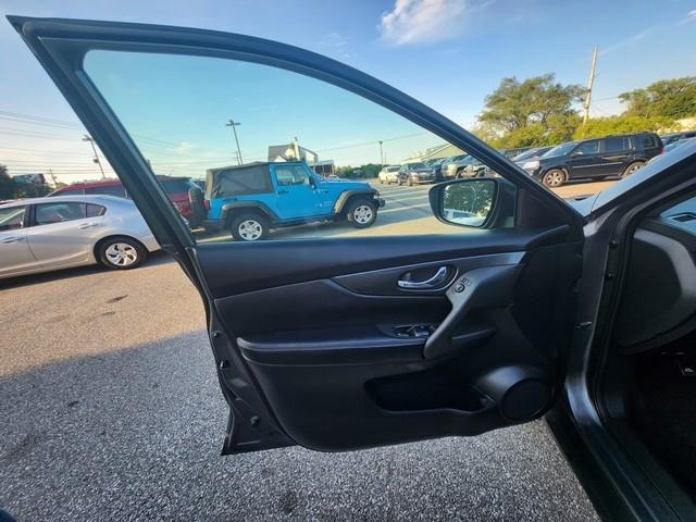 Nissan Rogue AWD 4dr SL 2016