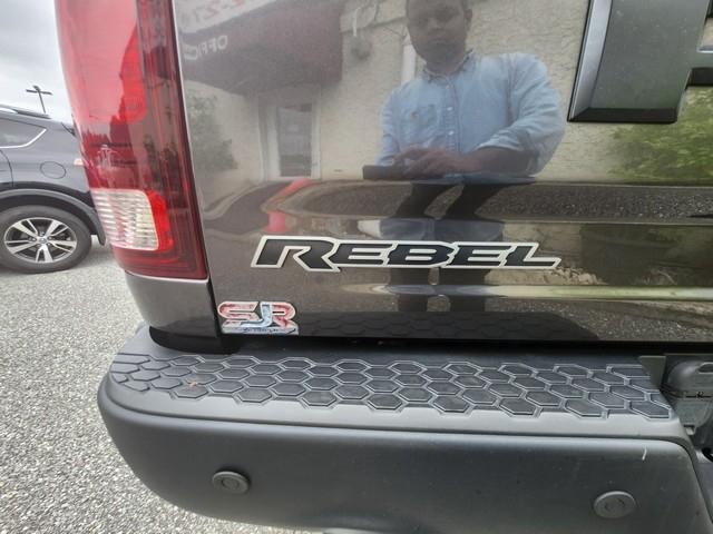 RAM 1500 Rebel 4x4 Crew Cab 5'7" Box 2017