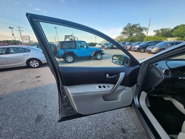 Nissan Rogue AWD 4dr S 2010