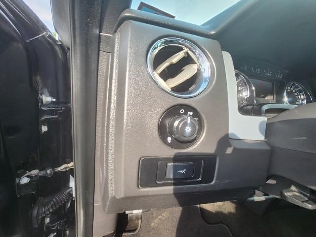 Ford F-150 4WD SuperCab 145" Lariat 2014