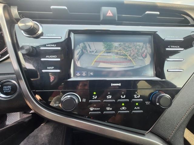 Toyota Camry LE Auto (Natl) 2020