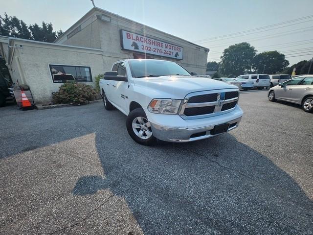 RAM 1500 4WD Quad Cab 140.5" SLT 2016