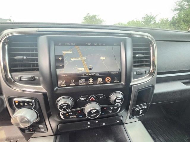 RAM 1500 Night 4x4 Quad Cab 6'4" Box 2017
