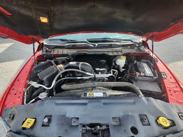 RAM 1500 Night 4x4 Quad Cab 6'4" Box 2017