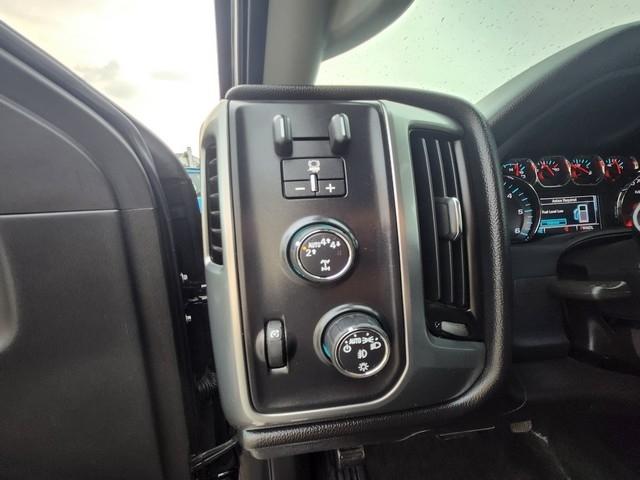 Chevrolet Silverado 1500 4WD Double Cab 143.5" LT w/2LT 2017