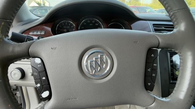 Buick Lucerne 4dr Sdn V6 CXL 2007