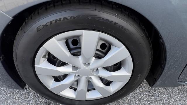 Toyota Corolla 4dr Sdn CVT LE Premium (Natl) 2014