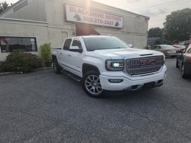 GMC Sierra 1500 4WD Crew Cab 153.0" Denali 2017